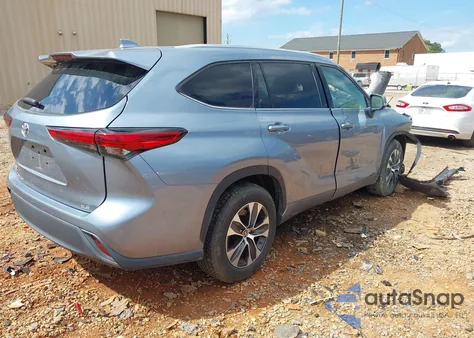 2020 Toyota Highlander Xle из США, поврежденный, VIN 5TDHZRAHXLS027905